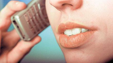 Ermittler greifen auf Handydaten zurück - eine umstrittene Methode. 