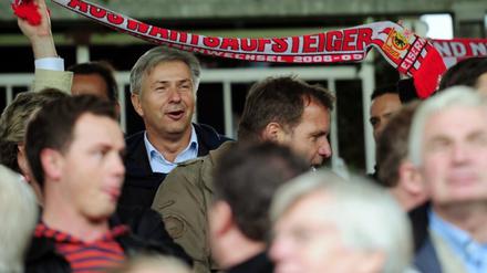 Hoher Besuch. Auch Klaus Wowereit war schon im Stadion von Union.