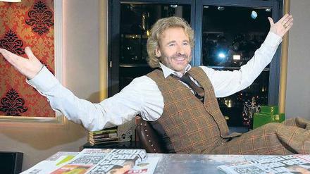 Am Arbeitsplatz. Thomas Gottschalk im Berliner Studio von „Gottschalk live“. Foto: dpa