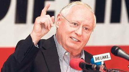 An der Spitze. Oskar Lafontaine weiß, dass er noch Einfluss auf die SPD hat. Foto: dapd