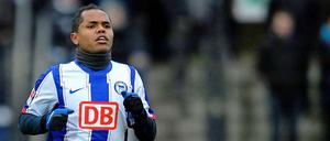 Vorteil Ronny. Der Brasilianer ist die erste Option für den Ersatz seines gesperrten Bruders Raffael.