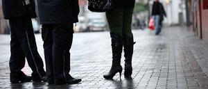 Gefährlicher Job. Prostituierte, die Opfer von Gewalttätern werden, wenden sich oftmals nicht an die Polizei.