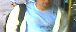 Dieser Mann soll einem Elfjährigen in die Brust gestochen haben.