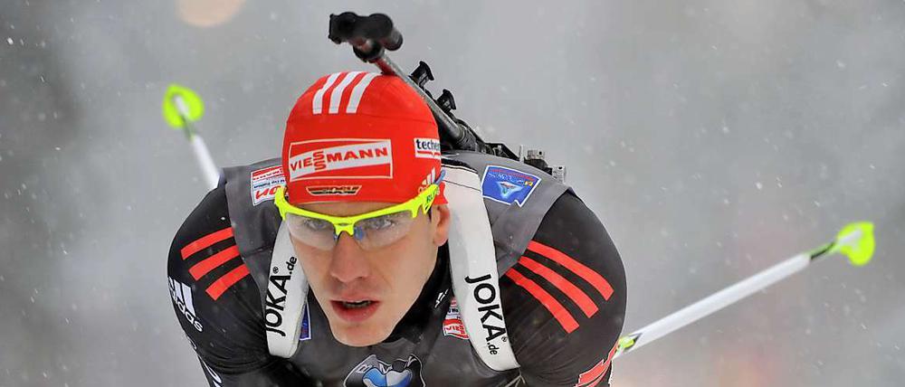 Zum Sieg gesprintet. Arnd Peiffer gewinnt erstmals in dieser Saison ein Weltcup-Rennen.