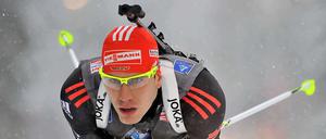 Zum Sieg gesprintet. Arnd Peiffer gewinnt erstmals in dieser Saison ein Weltcup-Rennen.