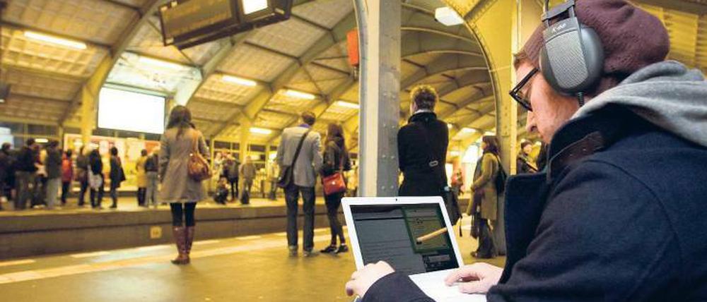 Überall freier Netzugang - Wowereit kündigt freies Wlan für alle an.