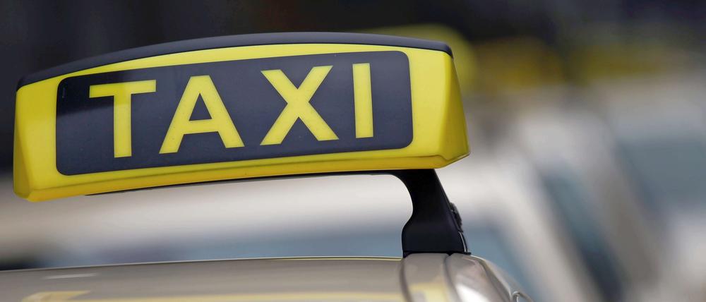 Mit einem Taxi wollten die Einbrecher flüchten. Das gelang nicht. 