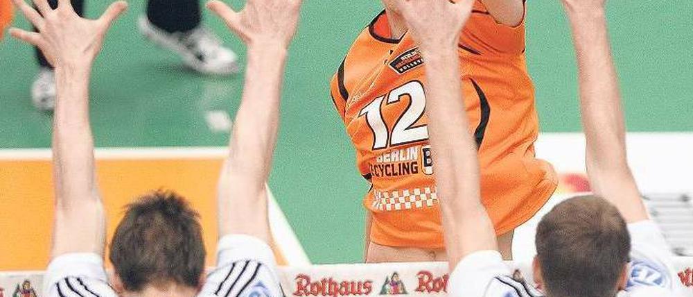 Noch nicht angekommen. Paul Carroll sucht die Form der Vorsaison. Foto: Eibner