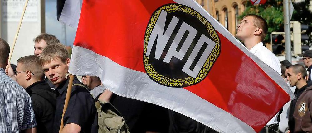 Eine neues NPD-Verbotsverfahren ist in der Diskussion. 2003 scheiterte der Antrag.