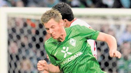 Nicht zu Höherem berufen. Markus Rosenberg versuchte sich als Ersatz für Claudio Pizarro, überzeugte aber nicht. Foto: dpa