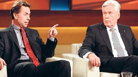 Skeptisch. Der Medienwissenschaftler Norbert Bolz und Michael Glos (CSU). Foto: ARD