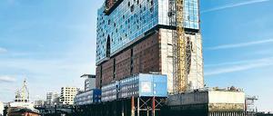 Auha, sagen die Hamburger nur, wenn von der Elbphilharmonie die Rede ist. Foto: pa
