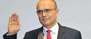 Erwin Sellering legt seinen Amtseid ab.