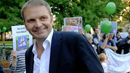 Der Fraktionsvorsitzende der Grünen im Abgeordnetenhaus von Berlin, Volker Ratzmann, auf dem Weg zur Landesdelegiertenkonferenz.