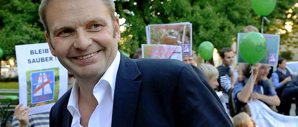 Der Fraktionsvorsitzende der Grünen im Abgeordnetenhaus von Berlin, Volker Ratzmann, auf dem Weg zur Landesdelegiertenkonferenz.