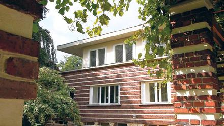 Janz weit draußen: In der ehemaligen West-Berlin-Enklave Steinstücken liegt das Landhaus.