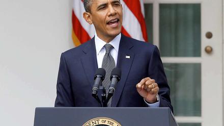 Die Republikaner kritisieren, seine Pläne zur Buffett-Steuer kämen einem Klassenkampf gleich. Dazu sagte Obama: „Dies ist nicht Klassenkampf, dies ist Mathe.“