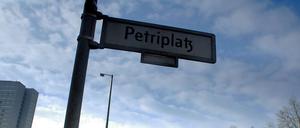 Fachleute bezweifeln, ob die Pläne für ein archäologisches Zentrum am Petriplatz nun wirklich der Vergangenheit angehören.