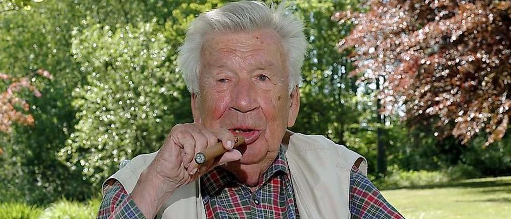 Heinz Reincke war einem breiten Publikum aus Fernsehserien wie "Großstadtrevier" bekannt. Er spielte aber auch am Wiener Burgtheater.