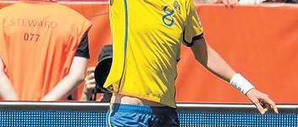 Einen Finger zur Premiere.