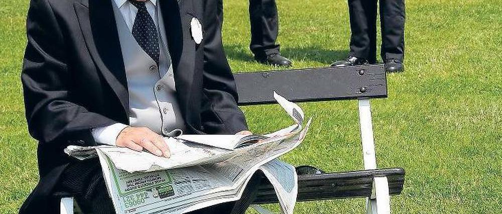 Von wegen guter Geschmack. Selbst gebildete Briten greifen gerne zu Boulevardzeitungen - angeblich nur aus Ironie.