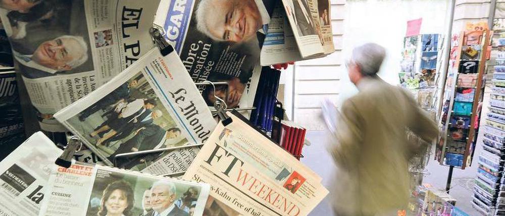 Ein Mann, viele Meinungen: Die Wende im Fall Strauss-Kahn und Spekulationen über dessen politische Zukunft beschäftigen nicht nur die französische Presse. Foto: Reuters