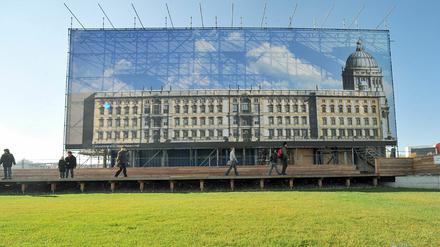 Mit der Rekonstruktion soll ein neues Kultur- und Kommunikationszentrum im Herzen Berlins entstehen.