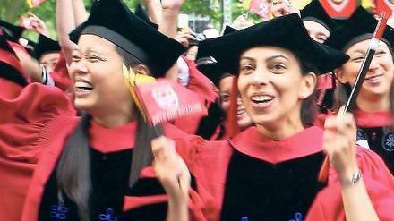 Auf nach Harvard. Ein Aufenthalt an einer US-Uni gilt als Karriereschritt. Hilfen zur Rückkehr gibt die Initiative Gain.