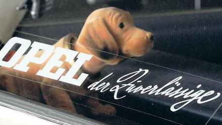 Wackeliges Geschäft. Trotz voller Auftragsbücher und zuletzt steigender Absatzzahlen in Deutschland schreibt Opel immer noch rote Zahlen. 