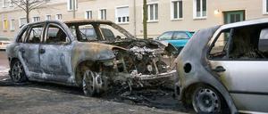 Juni 2011: 92 Fahrzeuge wurden laut Polizeiberichten seit Beginn des Jahres von linksextremen Zündlern in Brand gesteckt.