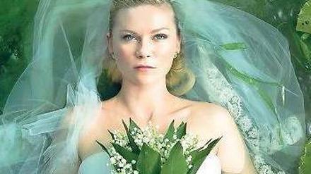 Trance der letzten Tage: Justine (Kirsten Dunst) lässt sich in Lars von Triers Festivalbeitrag "Melancholia" treiben, während ein Planet auf die Erde zurast.