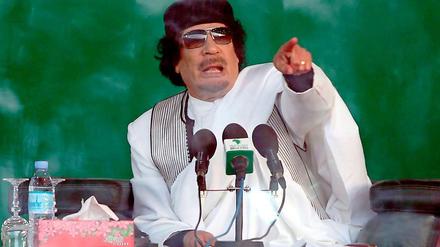 Kein entspannter Lebensabend für den Diktator: Nach dem Haftbefehl des Internationalen Strafgerichtshof ist ein milder Deal mit Muammar al Gaddafi wohl vom Tisch.