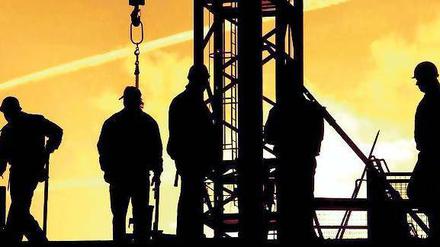 Bau auf. Mit einem um bis zu 3,5 Prozent höheren Bruttoinlandsprodukt rechnen Ökonomen für 2011 – zuletzt war die Bauwirtschaft der Wachstumsmotor. 