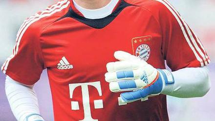 Von den Roten zu den Blau-weißen. Thomas Kraft wechselt vom FC Bayern zu Hertha BSC. In Berlin unterschrieb er gestern einen Vierjahresvertrag. Foto: dpa