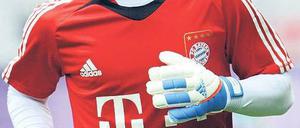 Von den Roten zu den Blau-weißen. Thomas Kraft wechselt vom FC Bayern zu Hertha BSC. In Berlin unterschrieb er gestern einen Vierjahresvertrag. Foto: dpa