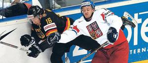 Randfigur. Tschechiens Eishockeymannschaft ließ der deutschen Mannschaft nicht die Spur einer Chance. 
