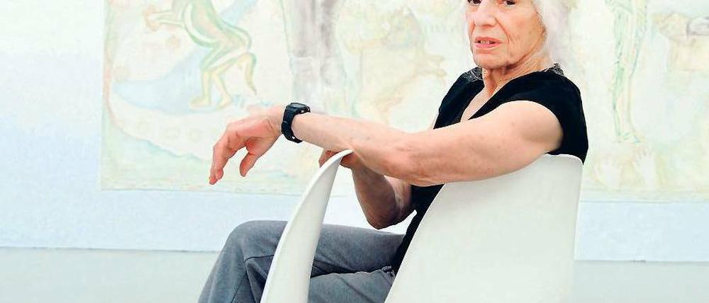 Ankunft. Jo Baer beim Aufbau ihrer Ausstellung in der Galerie Barbara Thumm.