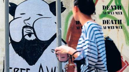 Düstere Perspektive. Der inhaftierte Ai Weiwei, porträtiert von einem Street-Art-Künstler in Hongkong. 