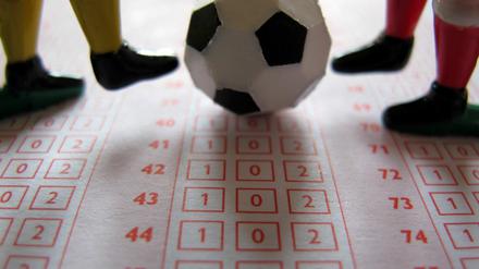 Bei Sportwetten sollen bundesweit an private Anbieter sieben Konzessionen vergeben werden.