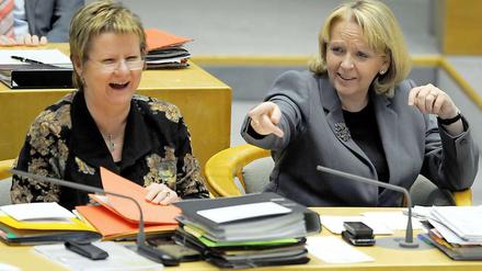 Streben angeblich keine Neuwahlen an: NRW-Ministerpräsidentin Hannelore Kraft und Vize Sylvia Löhrmann.