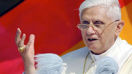 Papst Benedikt XVI. bei seinem Deutschland-Besuch 2005.