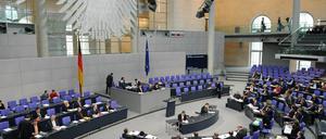 Im Bundestag geht es am Freitag um die Hartz-IV-Reform.