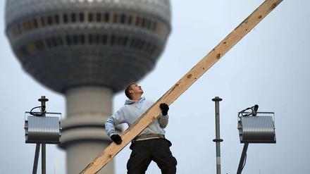 Geht es am Arbeitsmarkt aufwärts? Die Zahl der Arbeitslosen sinkt - auch in Berlin.