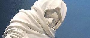 Jungfräuliche Zucht. Die Marmorskulptur „Frileuse“ (1783) des französischen Bildhauers Jean-Antoine Houdon im Frankfurter Liebighaus. 