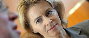 Sozialministerin Ursula von der Leyen (CDU) steht im Mittelpunkt aller Debatten um Hartz IV.