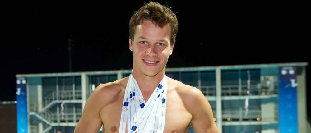 Patrick Hausding, 21, holte 2008 bei Olympia Silber und gewann in diesem Jahr bei der EM in Budapest zweimal Gold und dreimal Silber. Der Berliner ist einer von fünf Nominierten für den Champion des Jahres, der in dieser Woche im Robinson Club in Portugal gewählt wird.