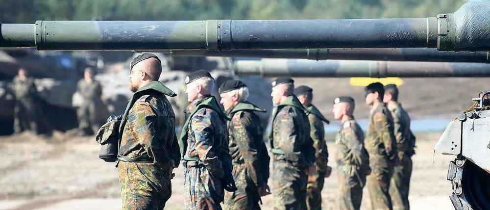 Truppenübungsplatz. Von der Ausbildung bis zu Führungsstrukturen soll alles mehr „vom Einsatz her“ gedacht werden. 