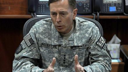 US-General David Petraeus führt die Nato-Truppen in Afghanistan.