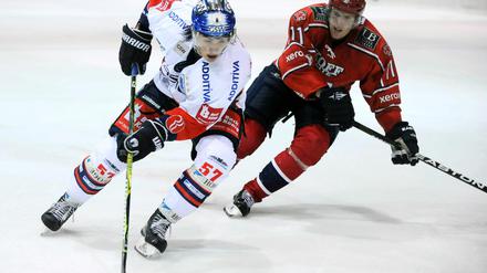 Angriff auf die European Trophy. Daniel Weiß steht mit den Eisbären in der Finalrunde.