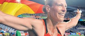 Schwarz-Rot-Bronze. Nach WM-Silber kam Jennifer Oeser nun auf Platz drei. Foto: dpa